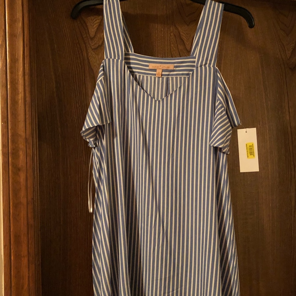 NEW! With tags! Striped cold shoulder blouse